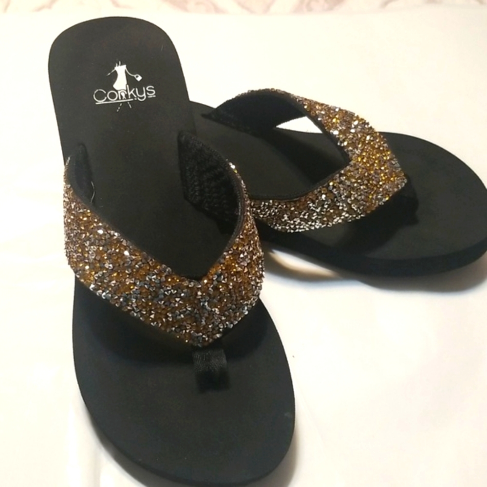 CORKYS, Biscayne Black w/gold sparkle Thong sandal Sz 7 Platform 1.5"  NWOT